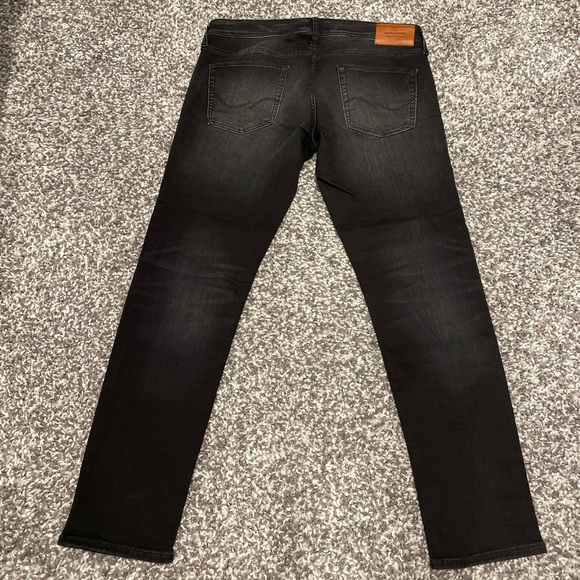 Jack & Jones Black Washed Jean - Picture 2 of 9